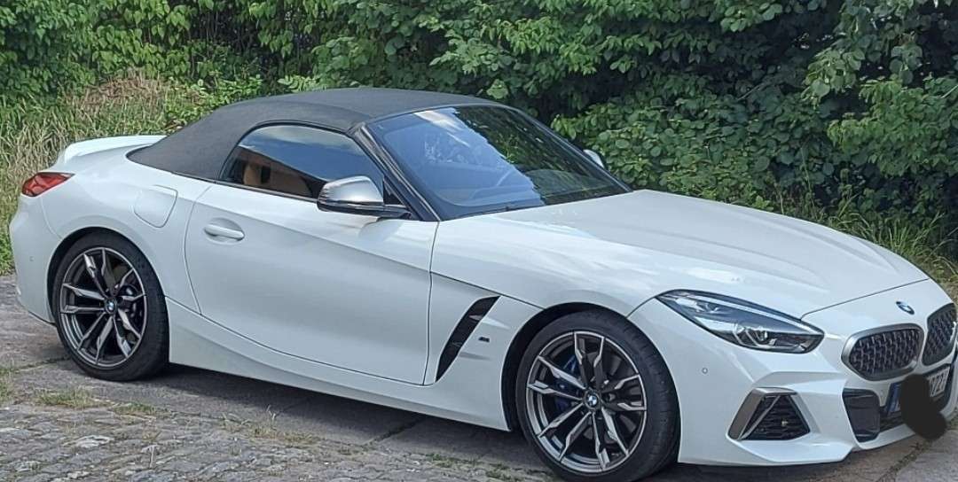 BMW Z4 31.700 km 43.900 € Ansbach 91522
