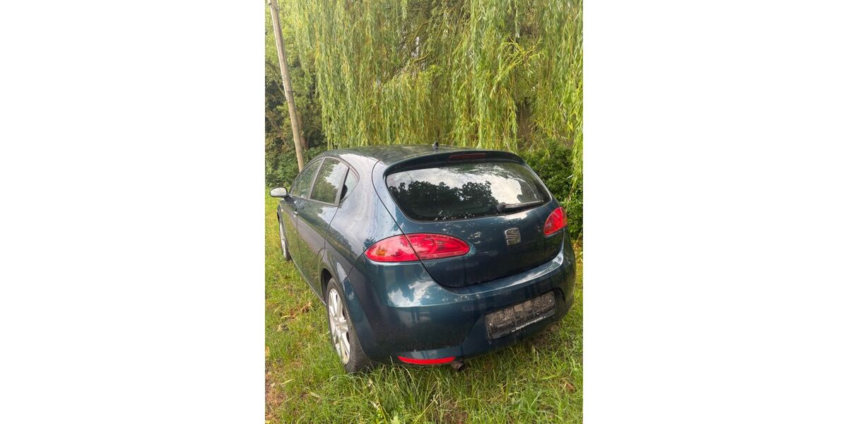 Seat Leon 257.270 km 2.500 &euro; Demerthin Bau 16866