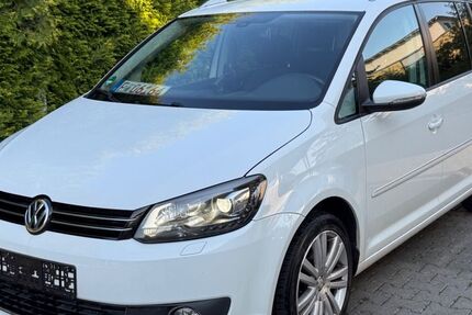 VW Touran 221.000 km 7.250 &euro; Friedberg (Hessen) 61169