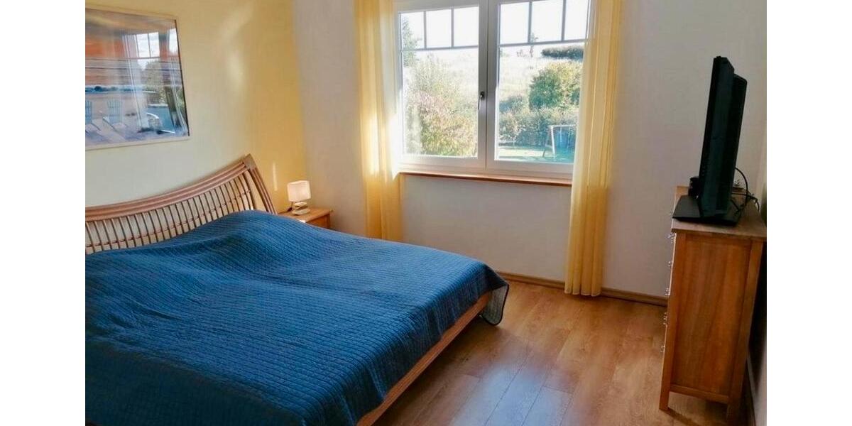 Einfamilienhaus Rastow - 6 Zimmer, 180 m&sup2;, 2.000&euro; | Angebot:25641665