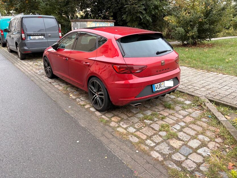 Seat Leon 43.500 km 23.999 € Eilenburg 04838