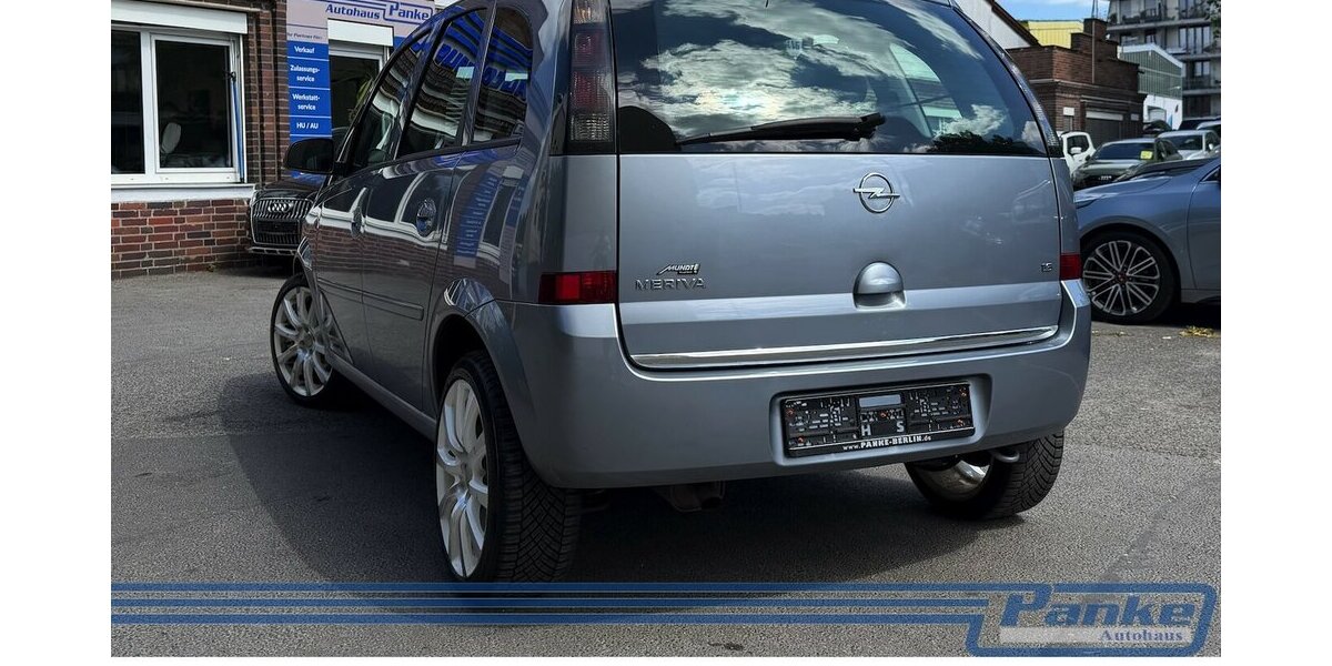 Opel Meriva Edition*SHZ*Klima*NAvi*Gas*LPG* 202.931 km 1.890 &euro; Berlin 13187