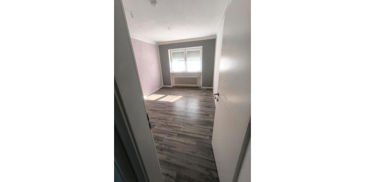 Reihenhaus Stuhr - 5 Zimmer, 124 m&sup2;, 279.000&euro; | Angebot:27259760