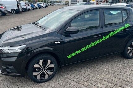 Dacia Sandero 3.500 km 17.350 € Bad Säckingen 79713