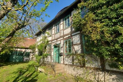 Haus Cremlingen - 8 Zimmer, 278 m&sup2;, 430.000&euro; | Angebot:25570472