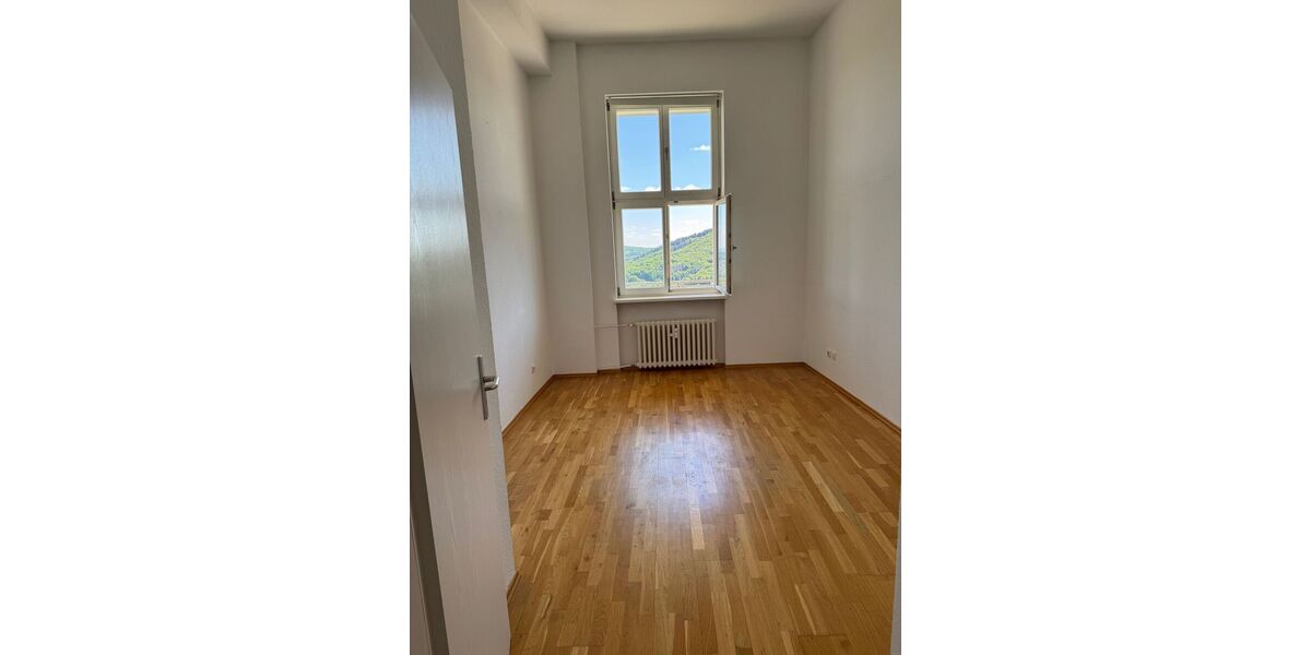 Traumhafte Wohnung mit Skylineblick im historischen Zauberberg - 3- Kelkheim Ruppertshain | Angebot:27307215