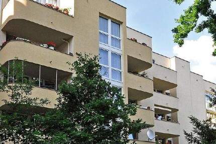 Großzügig geschnittene 2-Zimmerwohnung am Theodor-Heuss-Platz! 3 zimmer