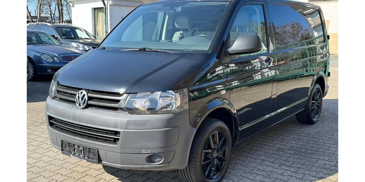 VW T5 Transporter 123.000 km 12.990 &euro; Düsseldorf 40599