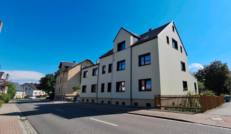 Dachgeschoßwohnung Oelsnitz (Erzgebirge) - 4 Zimmer, 72 m&sup2;, 550&euro; | Angebot:26227355