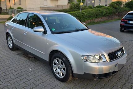 Audi A4 89.000 km 4.300 &euro; Mannheım 68307