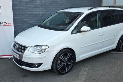 VW Touran 300.000 km 4.200 &euro; Ohrum 38312