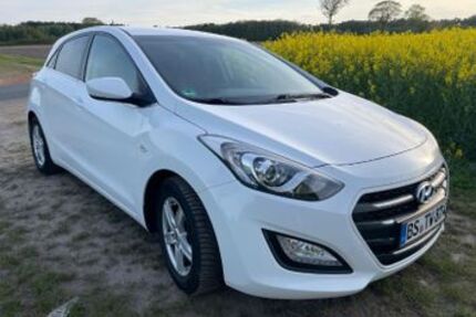 Hyundai i30 112.000 km 7.700 &euro; Braunschweig 38118