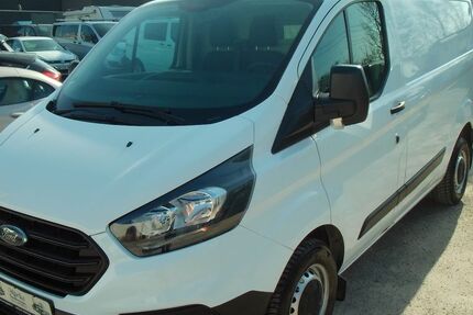 Ford Transit Custom 83.000 km 12.950 &euro; Waiblingen (bei Stuttgart) 71332