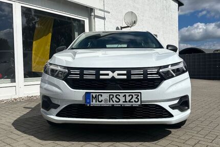 Dacia Sandero 57.000 km 12.990 &euro; Gielow 17139