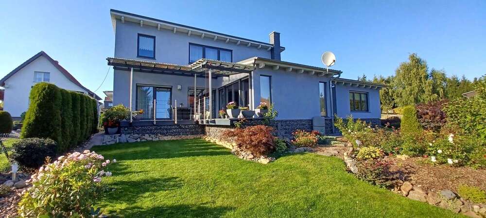 Haus zum Mieten in Thale OT Friedrichsbrunn 1.300 € 160 m² 7 zimmer