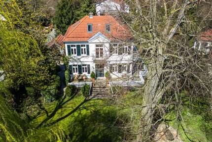 Haus zum Kaufen in Dießen am Ammersee 2.980.000 € 188.46 m² 5 zimmer