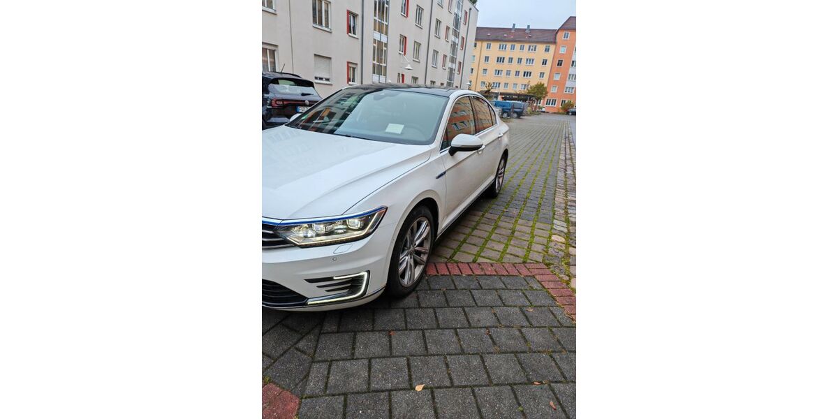 VW Passat 116.000 km 17.088 &euro; Fürth 90763