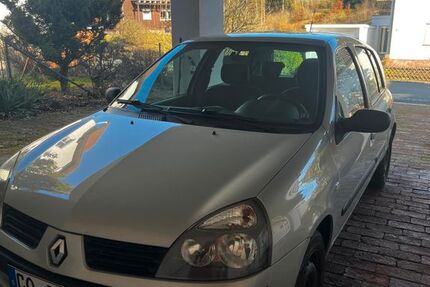 Renault Clio 77.092 km 2.500 € Ebersdorf 96237