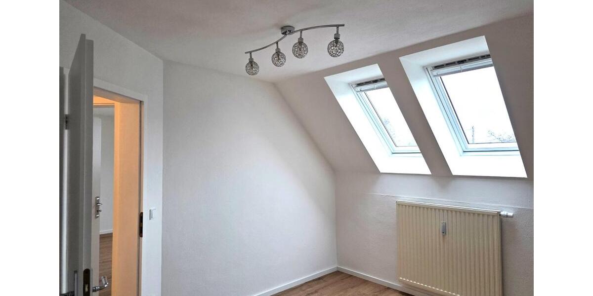 Etagenwohnung Ismaning - 4 Zimmer, 96 m&sup2;, 1.590&euro; | Angebot:25378117