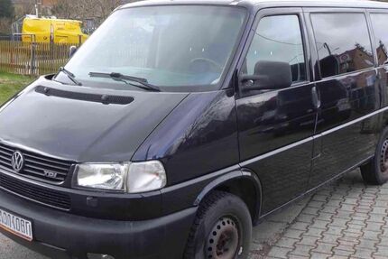 VW T4 Caravelle 259.000 km 9.900 &euro; Wachau 01454