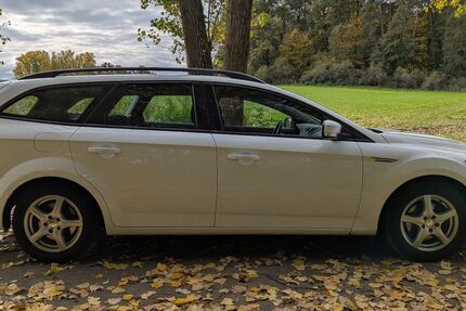 Ford Mondeo 285.800 km 3.895 € Hilpoltstein 91161