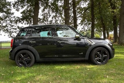Mini Countryman S (Cooper) 128.000 km 7.900 &euro; Hude 27798