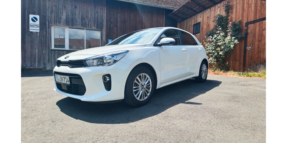 Kia Rio 75.000 km 15.000 &euro; Hechingen 72379