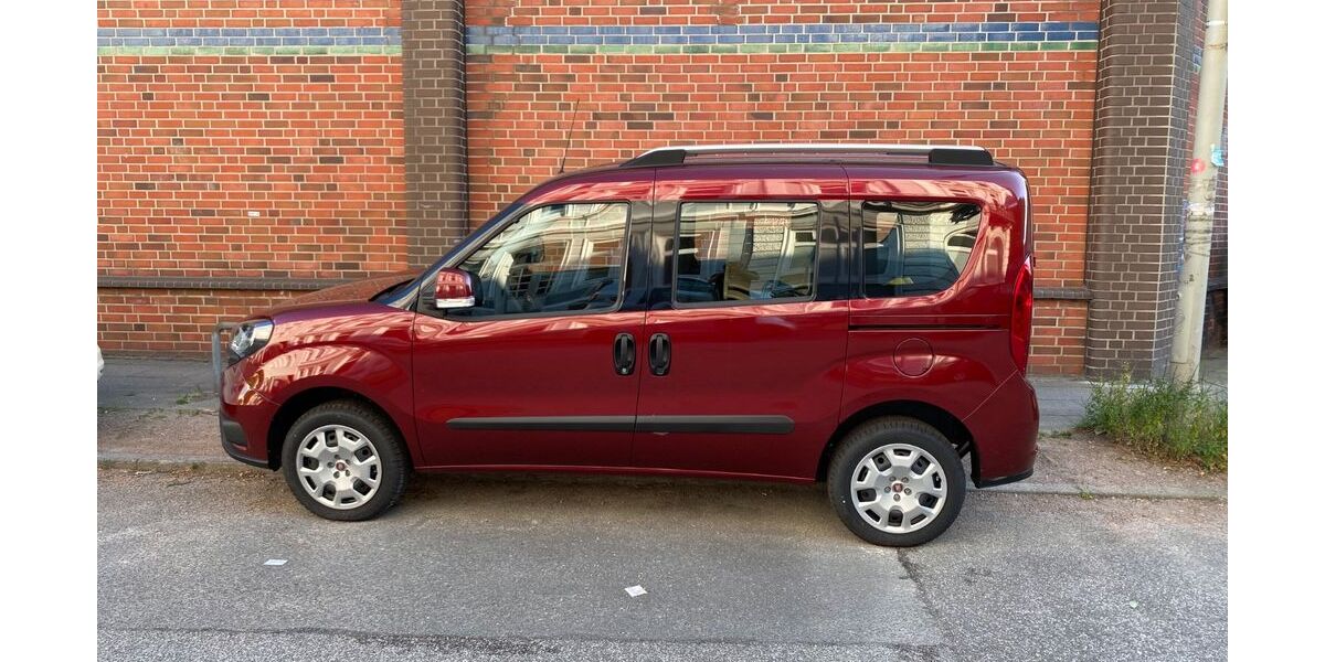 Fiat Doblo 20.991 km 14.000 &euro; Hamburg 20146