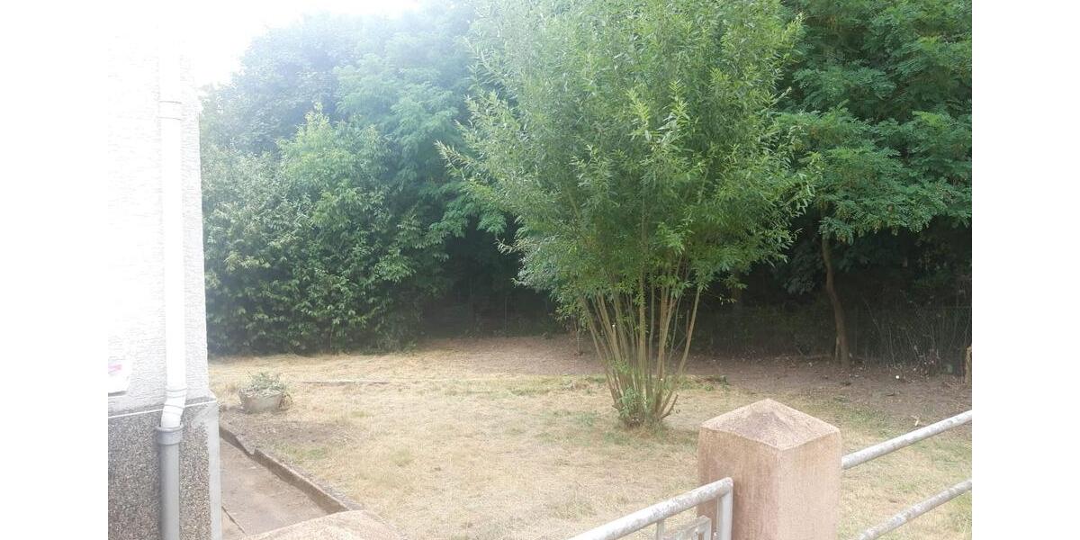 Einfamilienhaus Völklingen - 7 Zimmer, 120 m&sup2;, 85.000&euro; | Angebot:27135159