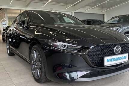 Mazda 3 43.000 km 22.400 &euro; Rinteln 31737