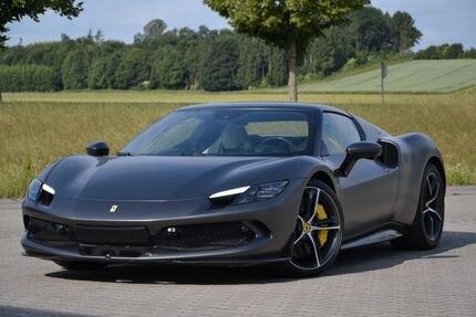 Ferrari 296 GTB 15.000 km 264.990 &euro; Pocking 94060