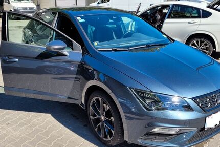 Seat Leon 73.000 km 13.999 € Augsburg 86152
