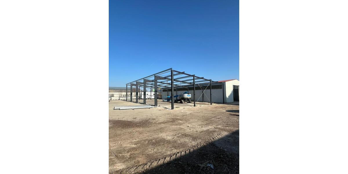 Neubau-Gewerbehalle im Gewerbegebiet 