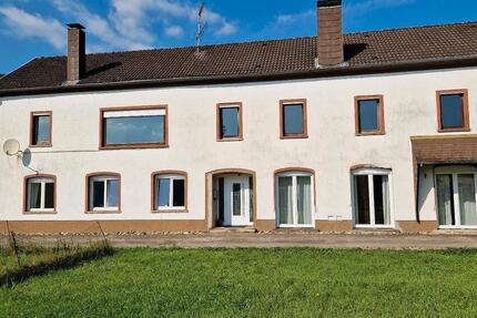 Haus Perl - 12 Zimmer, 260 m&sup2;, 599.400&euro; | Angebot:23067858