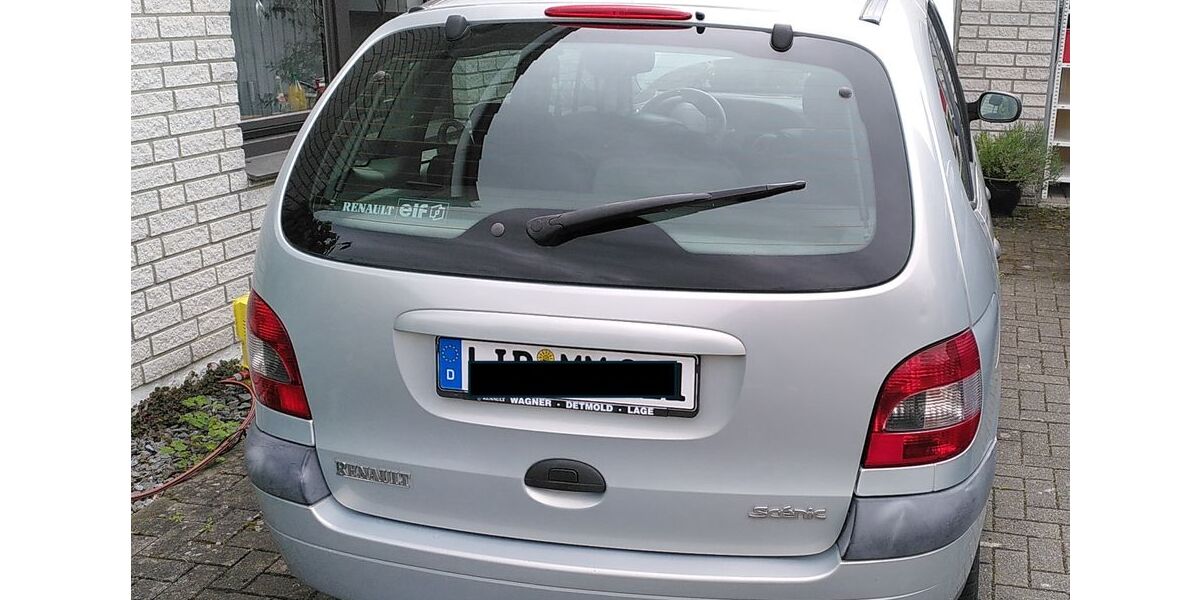 Renault Scenic 112.200 km 1.200 &euro; Detmold 32758