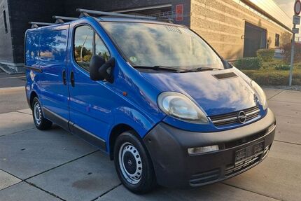 Opel Vivaro 85.620 km 5.999 &euro; Göttingen 37077