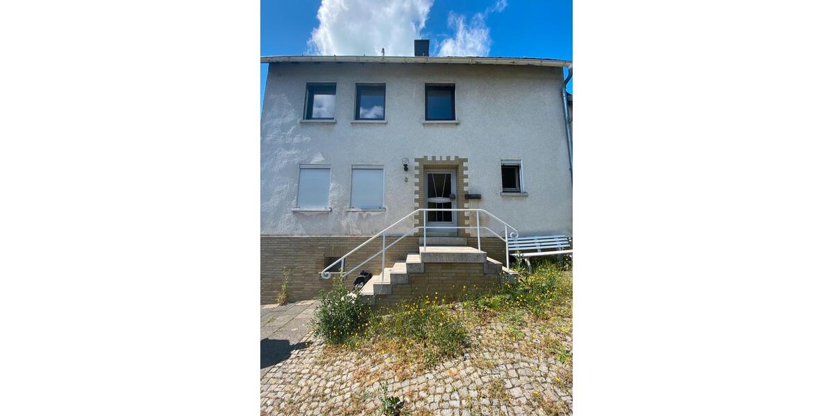 Haus mit Scheune,Garage und Garten in Brandscheid 5 zimmer