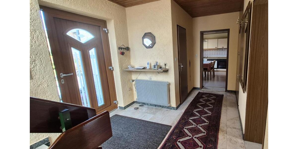 Doppelhaushälfte Kümmersbruck - 5 Zimmer, 117 m&sup2;, 295.000&euro; | Angebot:26048404