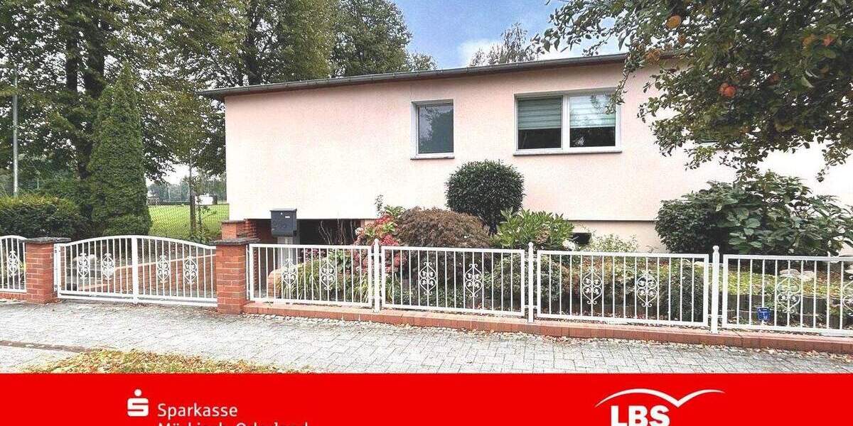 Einfamilienhaus Neutrebbin - 4 Zimmer, 102 m&sup2;, 240.000&euro; | Angebot:25729837