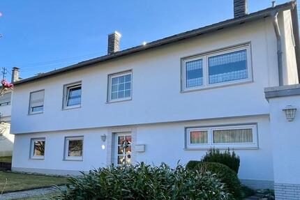 Haus Freudenberg - 8 Zimmer, 150 m&sup2;, 290.000&euro; | Angebot:26223470