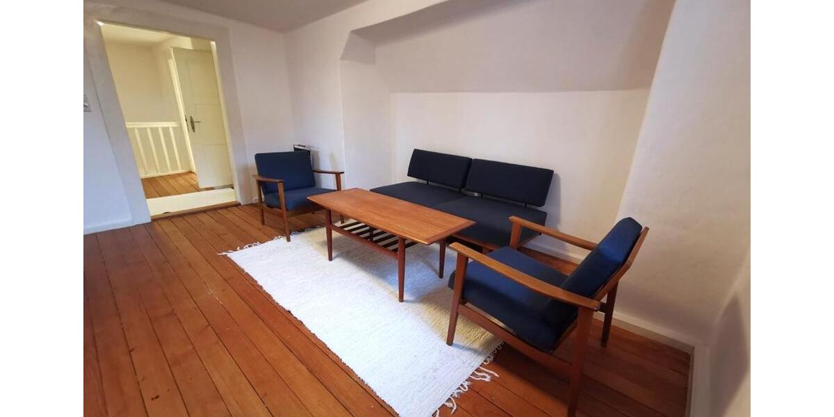 Doppelhaushälfte Fürth Atzenhof - 6 Zimmer, 192 m&sup2;, 1.950&euro; | Angebot:24294877