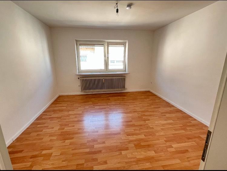 Erdgeschoßwohnung Ludwigshafen am Rhein Ludwigshafen-Oggersheim - 3 Zimmer, 96 m&sup2;, 1.290&euro; | Angebot:26683127