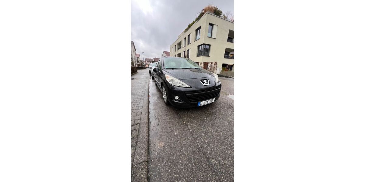 Peugeot 207 131.680 km 2.200 &euro; Gerlingen 70839