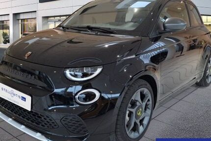 Abarth 500e 2.500 km 31.880 &euro; Wiesbaden 65203