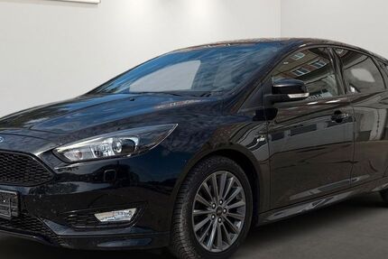 Ford Focus 93.144 km 7.499 &euro; Berlin 12681