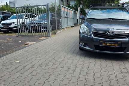 Toyota Verso 184.000 km 4.999 &euro; Offenbach 63071