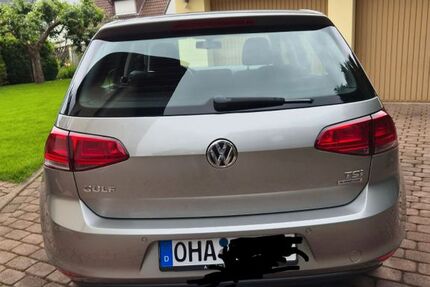 VW Golf 137.000 km 7.600 &euro; Herzberg am Harz 37412