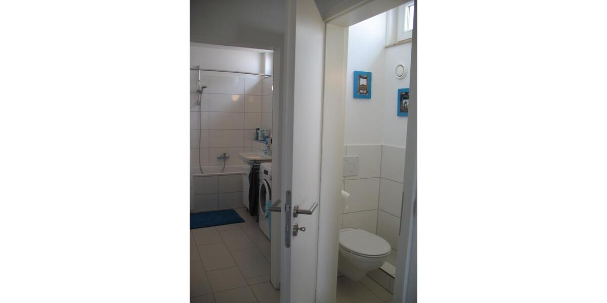 Dachgeschoßwohnung Ulm Obertalfingen - 2 Zimmer, 70 m&sup2;, 900&euro; | Angebot:25419434