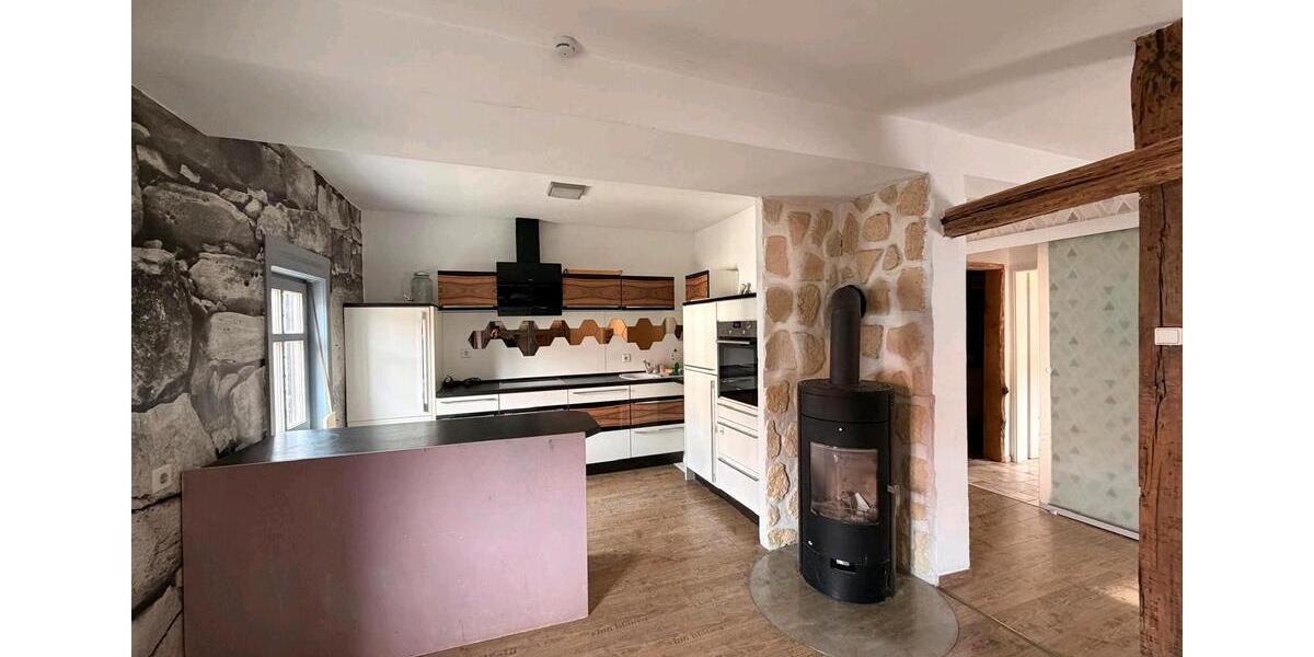 Einfamilienhaus Herleshausen - 4 Zimmer, 150 m&sup2;, 1.300&euro; | Angebot:26124290