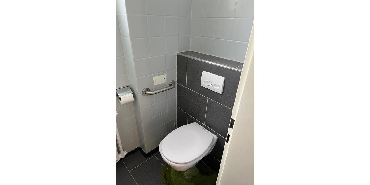 Erdgeschoßwohnung Waldbronn - 3.5 Zimmer, 98 m&sup2;, 1.200&euro; | Angebot:24742879